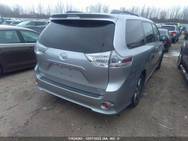 Toyota SIENNA SE 2016 5TDXK3DC6GS723051 Image 4