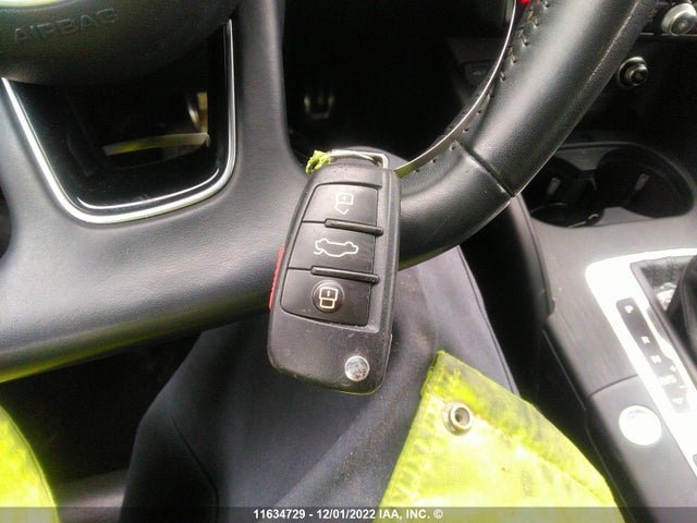 WAUUPBFF1JA067011 Audi A3 E-tron Premium