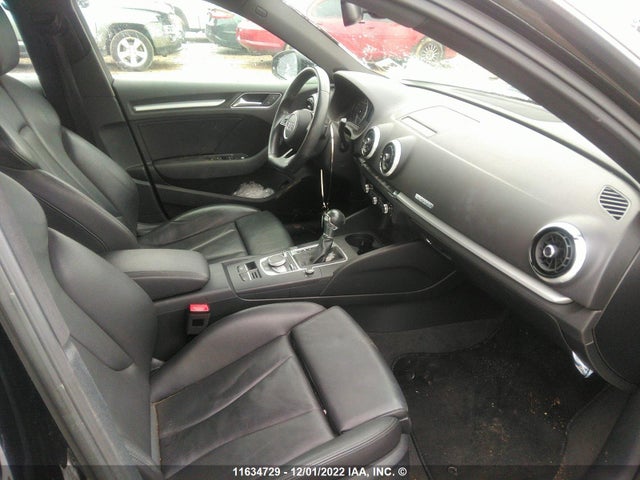 WAUUPBFF1JA067011 Audi A3 E-tron Premium