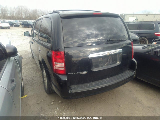 2A8HR54P08R842568 Chrysler Town & Country Touring