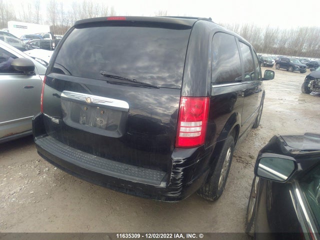 2A8HR54P08R842568 Chrysler Town & Country Touring