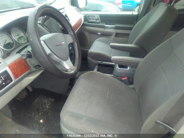 2A8HR54P08R842568 Chrysler Town & Country Touring