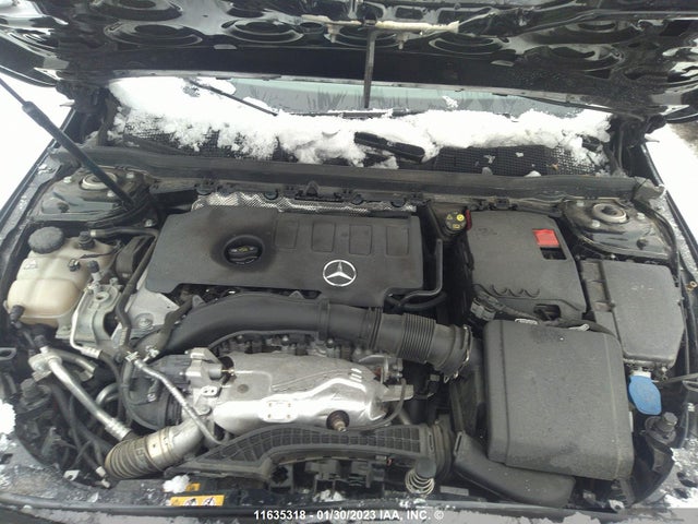 W1K3G4FB4LW046897 Mercedes-Benz A 220 4matic