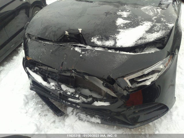 W1K3G4FB4LW046897 Mercedes-Benz A 220 4matic