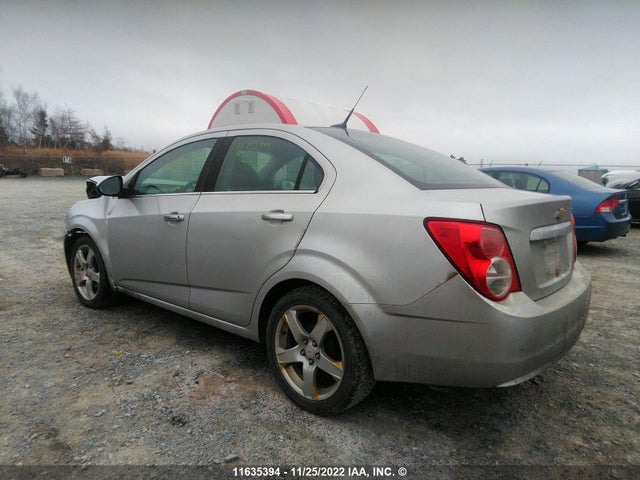 Chevrolet SONIC LT 2012 1G1JC5EH5C4144107 Image 4