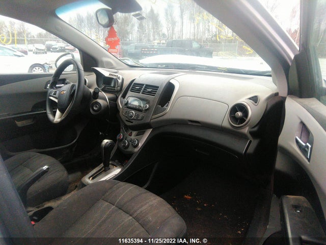 Chevrolet SONIC LT 2012 1G1JC5EH5C4144107 Image 6