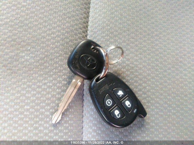 Toyota Yaris 2013 JTDKTUD34DD569105 Image 11