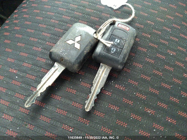 JA4AJ3AU2JU602410 Mitsubishi RVR SE