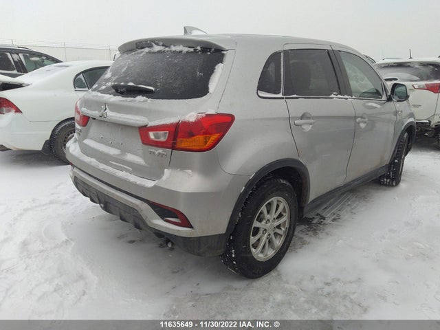 JA4AJ3AU2JU602410 Mitsubishi RVR SE