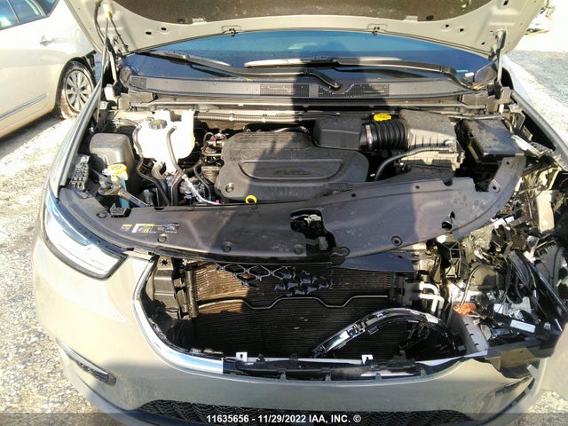 2C4RC1FG0NR190100 Chrysler Pacifica Touring
