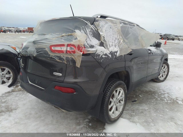 1C4PJMCS7GW225216 Jeep Cherokee Latitude