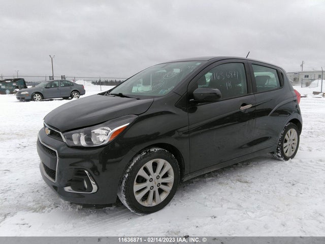 Chevrolet SPARK 1LT 2018 KL8CD6SA3JC464886 Image 2
