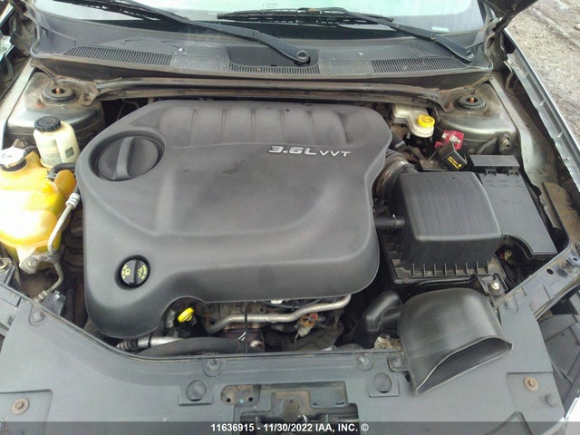1C3CCBBGXCN239724 Chrysler 200 Touring