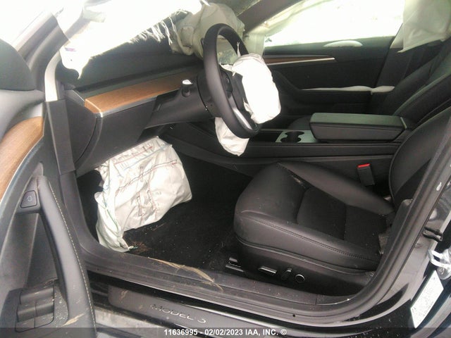 5YJ3E1EAXNF340433 Tesla MODEL 3