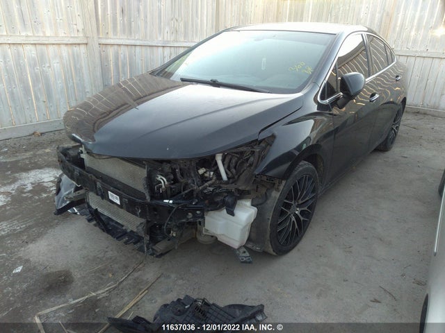 Chevrolet Cruze Premier 2018 1G1BF5SM8J7152002 Image 2