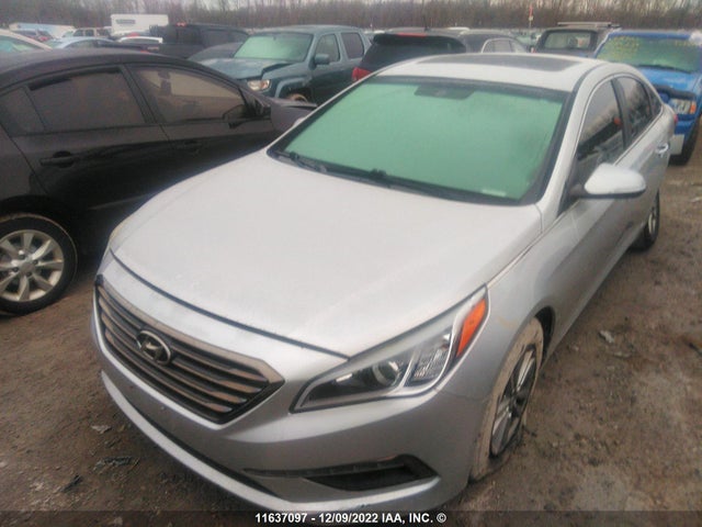 Hyundai Sonata 2016 5NPE24AF1GH293611 Image 2