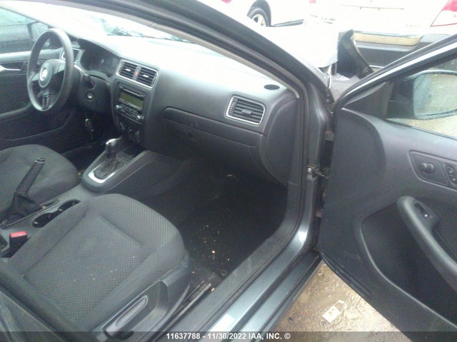 3VW2K7AJ9BM382092 Volkswagen Jetta
