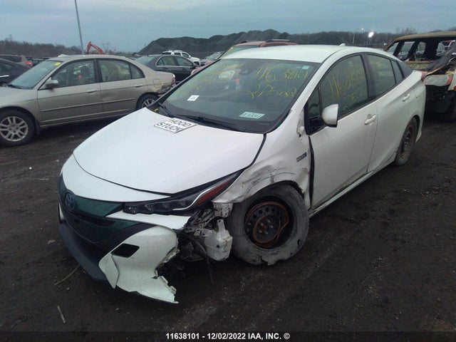 Toyota PRIUS PRIME 2018 JTDKARFP7J3099253 Image 2