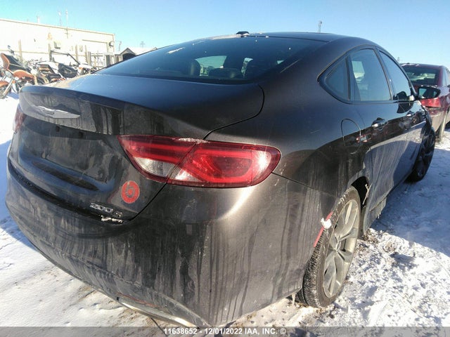 1C3CCCBG6FN674251 Chrysler 200 S