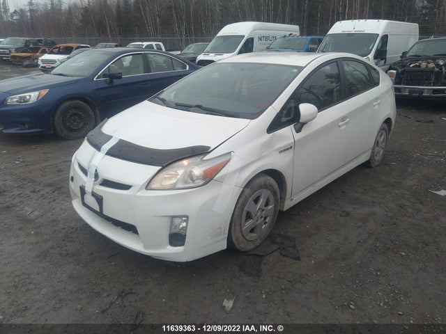 Toyota PRIUS 2011 JTDKN3DU4B1412721 Image 2