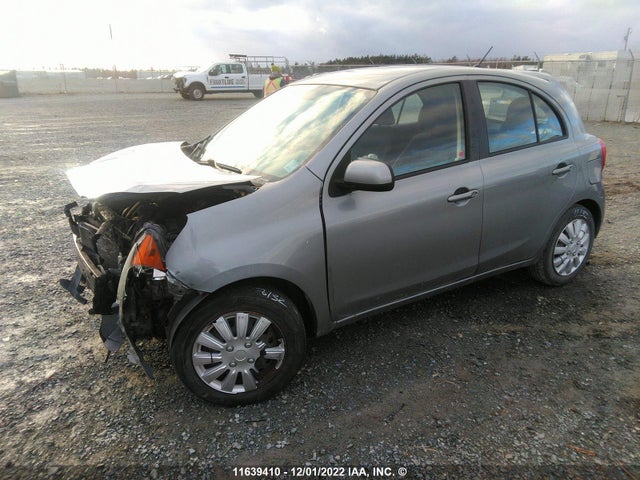Nissan Micra 2015 3N1CK3CP0FL214812 Image 2