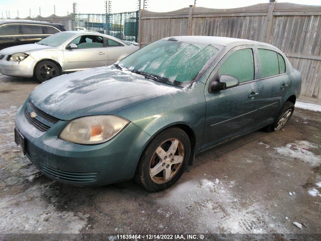Chevrolet Cobalt 2010 1G1AD5F53A7172095 Image 2