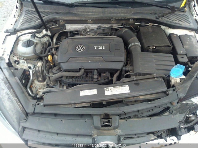 3VW217AU8FM078111 Volkswagen Golf