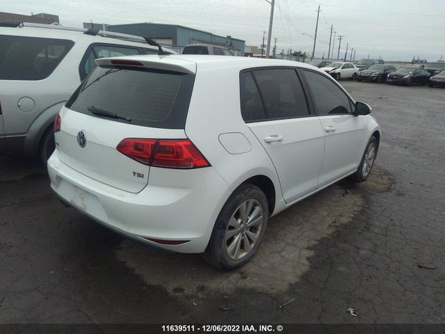 3VW217AU8FM078111 Volkswagen Golf