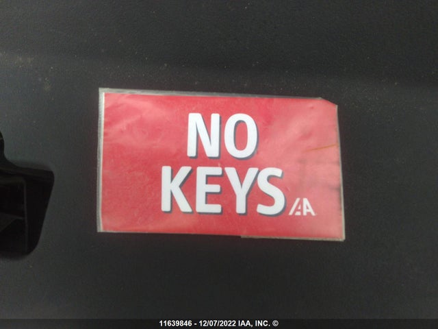 JTHC81D2XJ5031041 Lexus IS 300