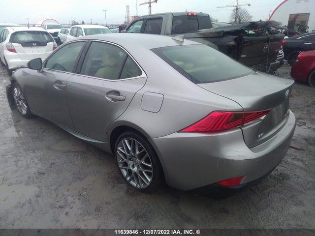 JTHC81D2XJ5031041 Lexus IS 300