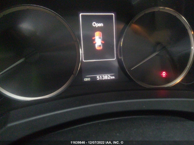 JTHC81D2XJ5031041 Lexus IS 300