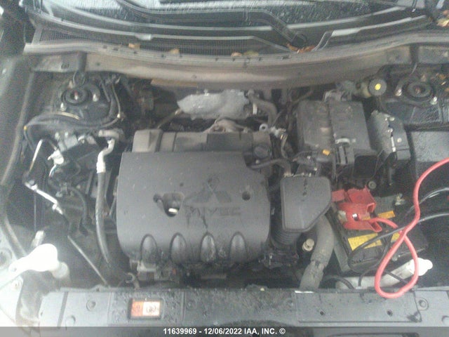 JA4AZ2A32JZ619527 Mitsubishi Outlander