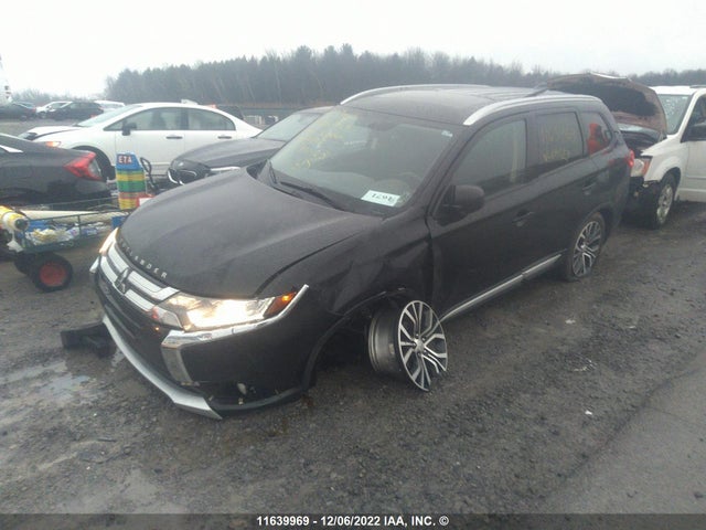 JA4AZ2A32JZ619527 Mitsubishi Outlander