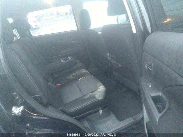 JA4AZ2A32JZ619527 Mitsubishi Outlander