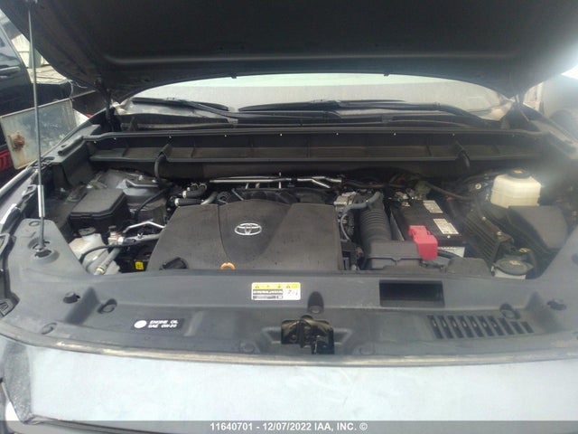 Toyota Highlander Xle 2021 5TDGZRBH1MS558874 Image 11