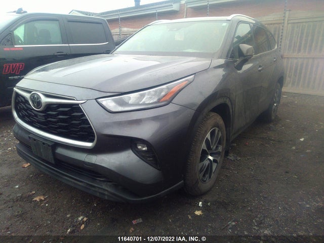 Toyota Highlander Xle 2021 5TDGZRBH1MS558874 Image 2