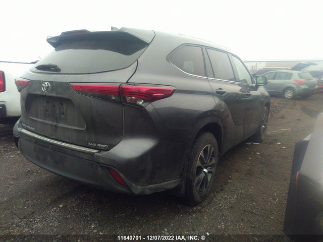 Toyota Highlander Xle 2021 5TDGZRBH1MS558874 Image 5