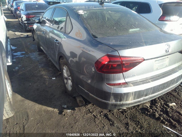 1VWAA7A36JC024836 Volkswagen Passat S/r-line
