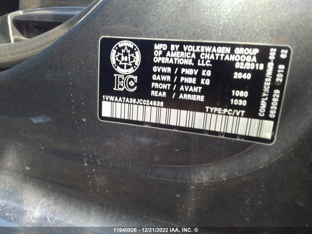 1VWAA7A36JC024836 Volkswagen Passat S/r-line
