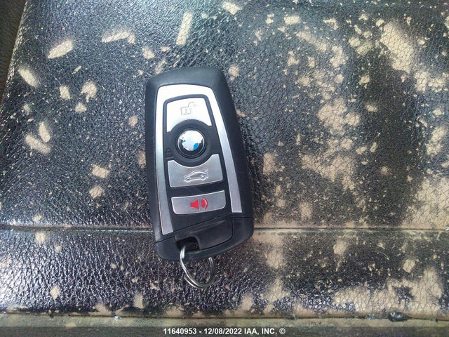 WBA3B9C54DF585863 BMW 335 XI