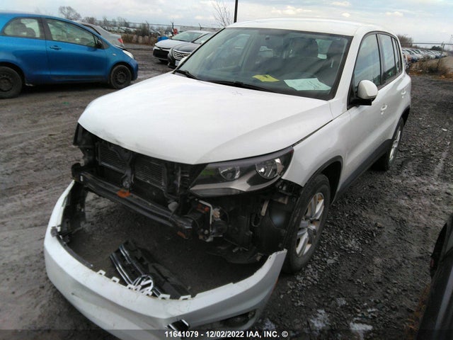 WVGJV3AX2EW588390 Volkswagen Tiguan S/se/sel/r-line
