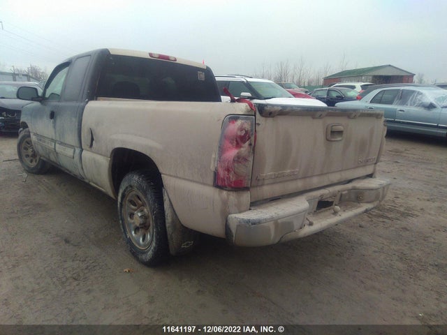 Chevrolet Silverado 1500 2005 2GCEC19V351261393 Image 4