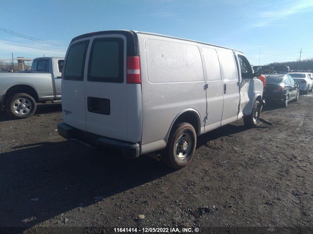 Chevrolet Express G2500 2020 1GCWGAFP4L1209255 Image 4