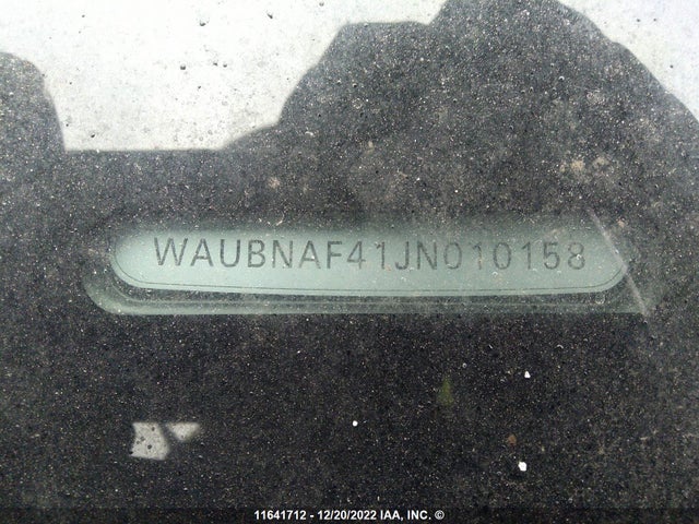 WAUBNAF41JN010158 Audi A4 Progressiv