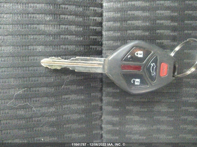 JA32V2FW9CU602957 Mitsubishi Lancer Se
