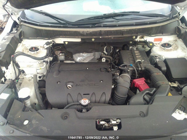 JA4AJ3AU8LU601961 Mitsubishi RVR ES