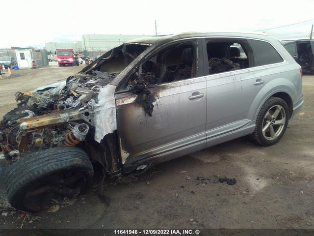 WA1MAAF70JD009682 Audi Q7 Progressiv S-line