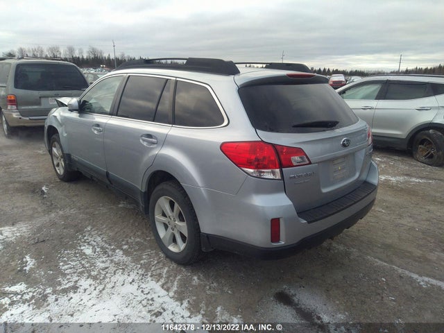 4S4BRGBC0E3246255 Subaru Outback 2.5i Premium