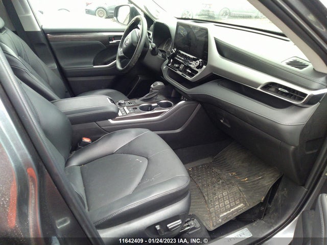 Toyota HIGHLANDER 2022 5TDFZRBH2NS207937 Image 6