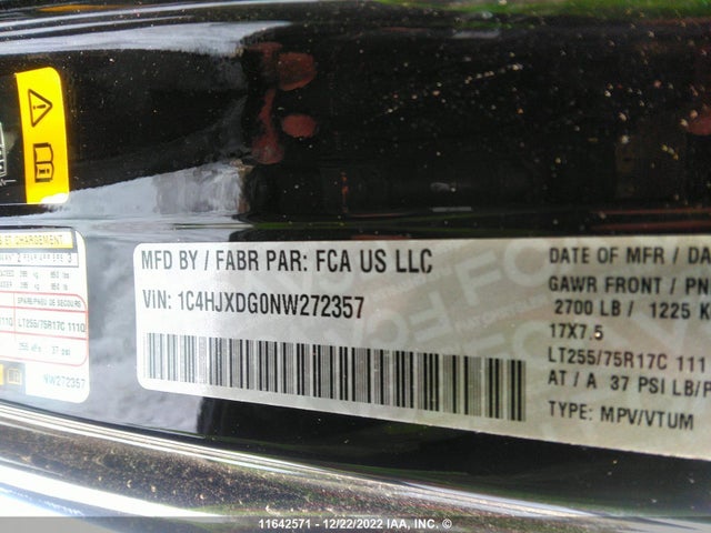 1C4HJXDG0NW272357 Jeep Wrangler Unlimited Sport